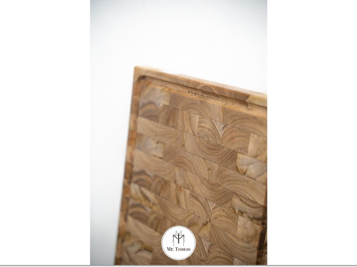 Chessboard small Teak Chopping Board