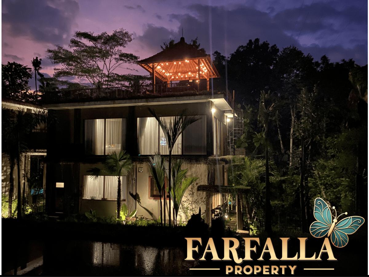 Karang Dukuh Villas